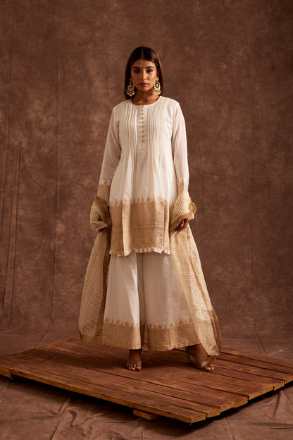 TIMELESS IVORY SUKOON