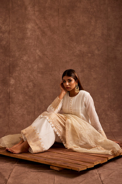 TIMELESS IVORY SUKOON