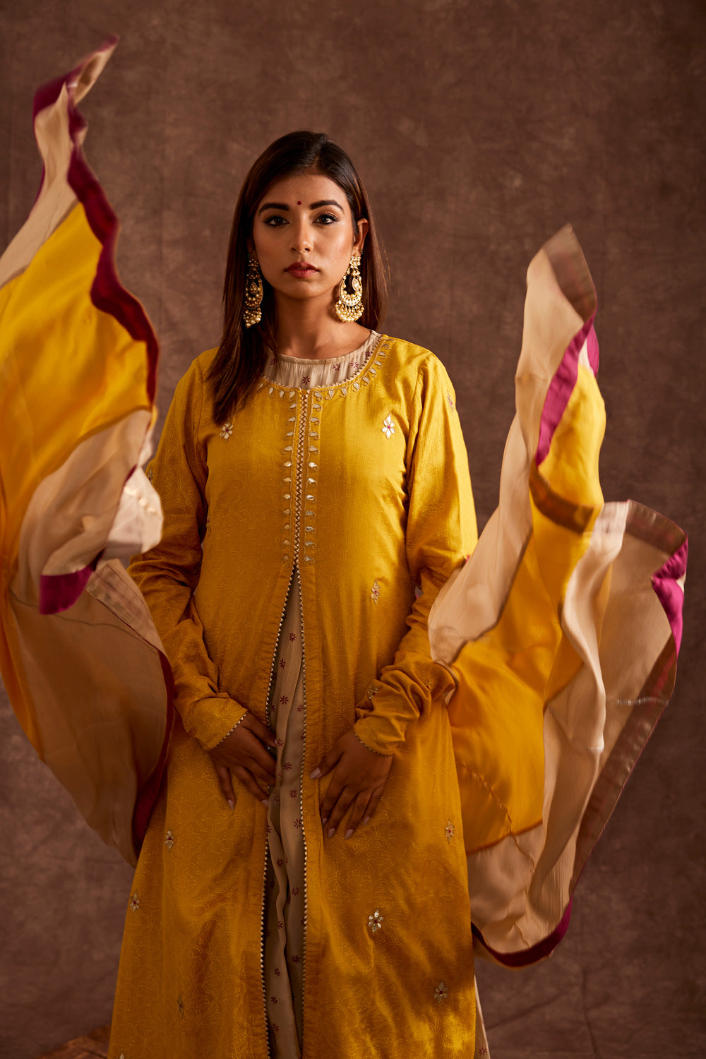 GOTAPATTI JACKETED SUIT SET