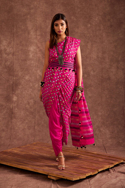 FUSCIA DRAPE SAREE