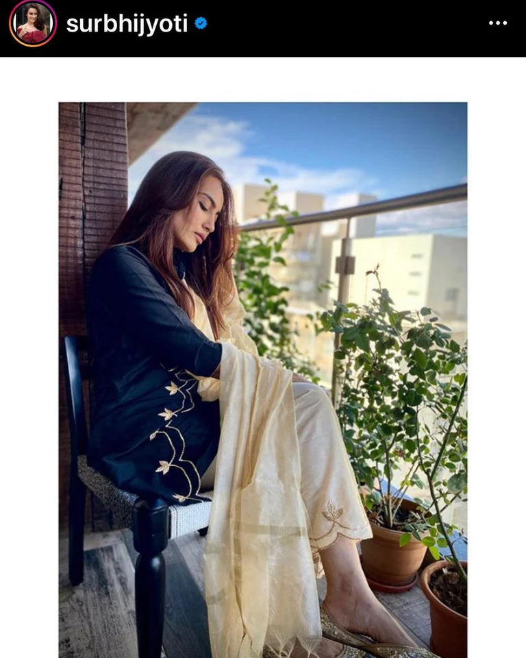 MONOCHROME GOTA CUTWORK SET