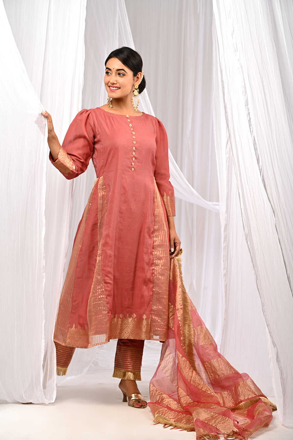 VINTAGE BLUSH PEACH SUKOON SET