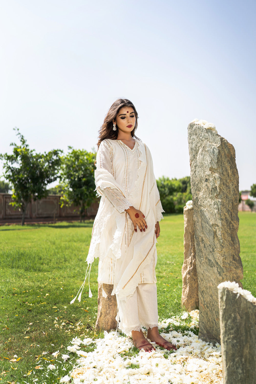 WHITE CUTWORK SUIT
