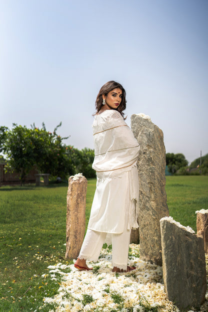 WHITE CUTWORK SUIT