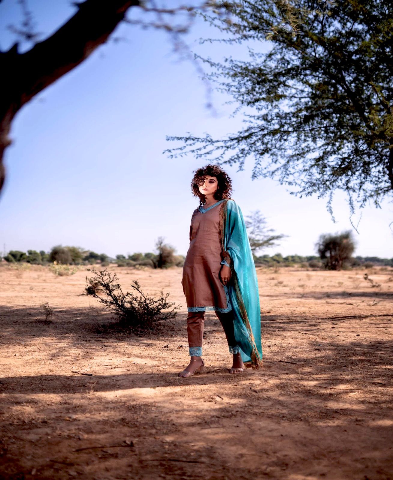 BROWN KURTA SET WITH BLUE DUPATTA