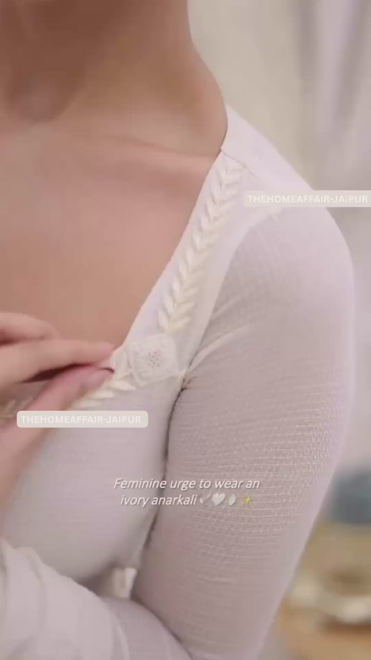 ANARKALI VINTAGE IVORY